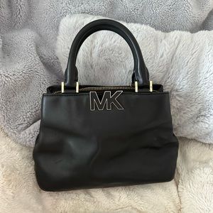 Black leather Michael Kors purse